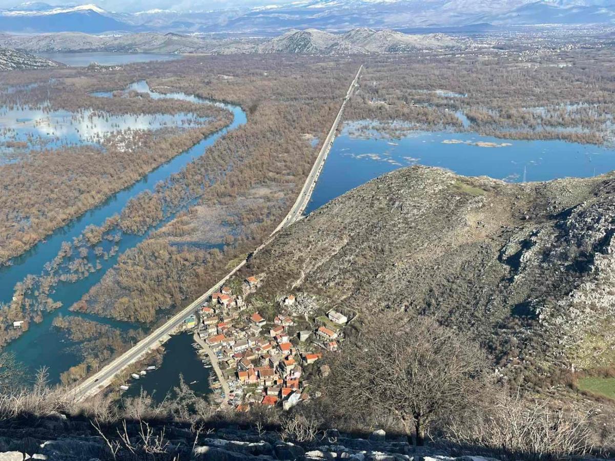 Jg Studio Apartment Vranjina Eksteriør billede
